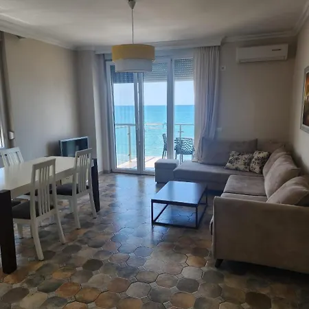 Kozmai Apartament *